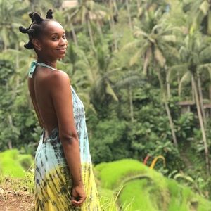 Hey there! Welcome to my closet 💙